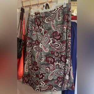 Paisley flare strength skirt